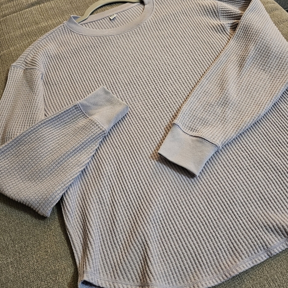 Uniqlo Gray Waffle Knit Casual Relaxed Scoop Neck Sweater Size XS - Picture 3 of 6